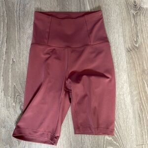 Women's High-Waisted dark  shorts xs new girlfriend collective